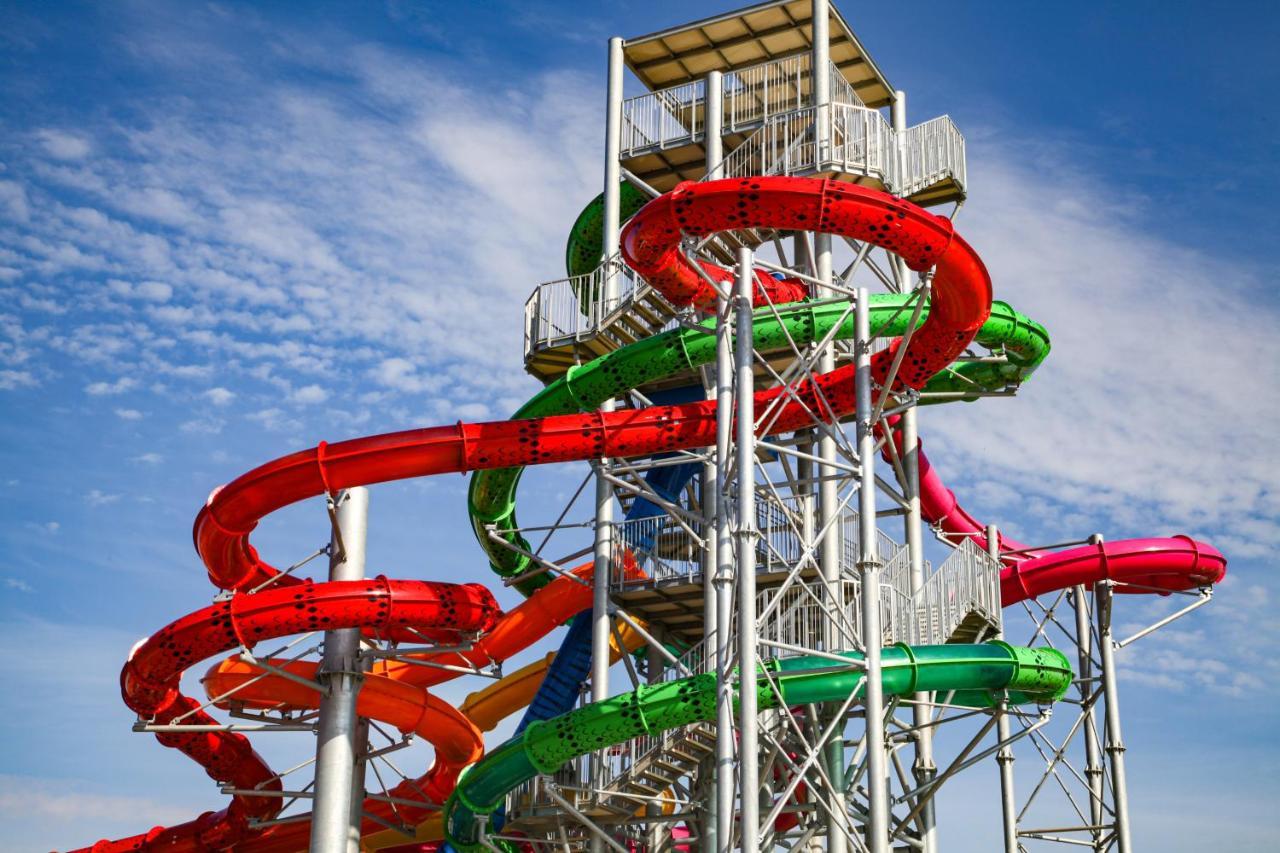 S Club Resort Hotel Aqua Park And Spa بلغراد المظهر الخارجي الصورة