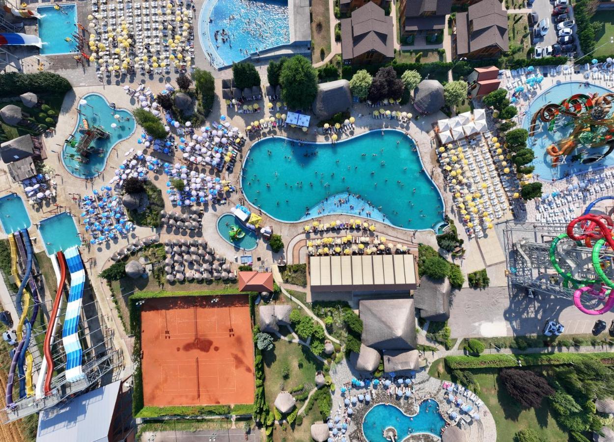 S Club Resort Hotel Aqua Park And Spa بلغراد المظهر الخارجي الصورة